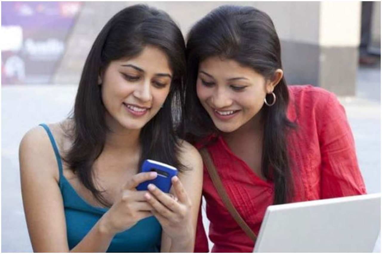 Cheapest Recharge Plan: सिर्फ 107 रुपये में ये कंपनी दे रही है कई बेनिफिट्स, जानकर तुरंत करना चाहेंगे रिचार्ज!