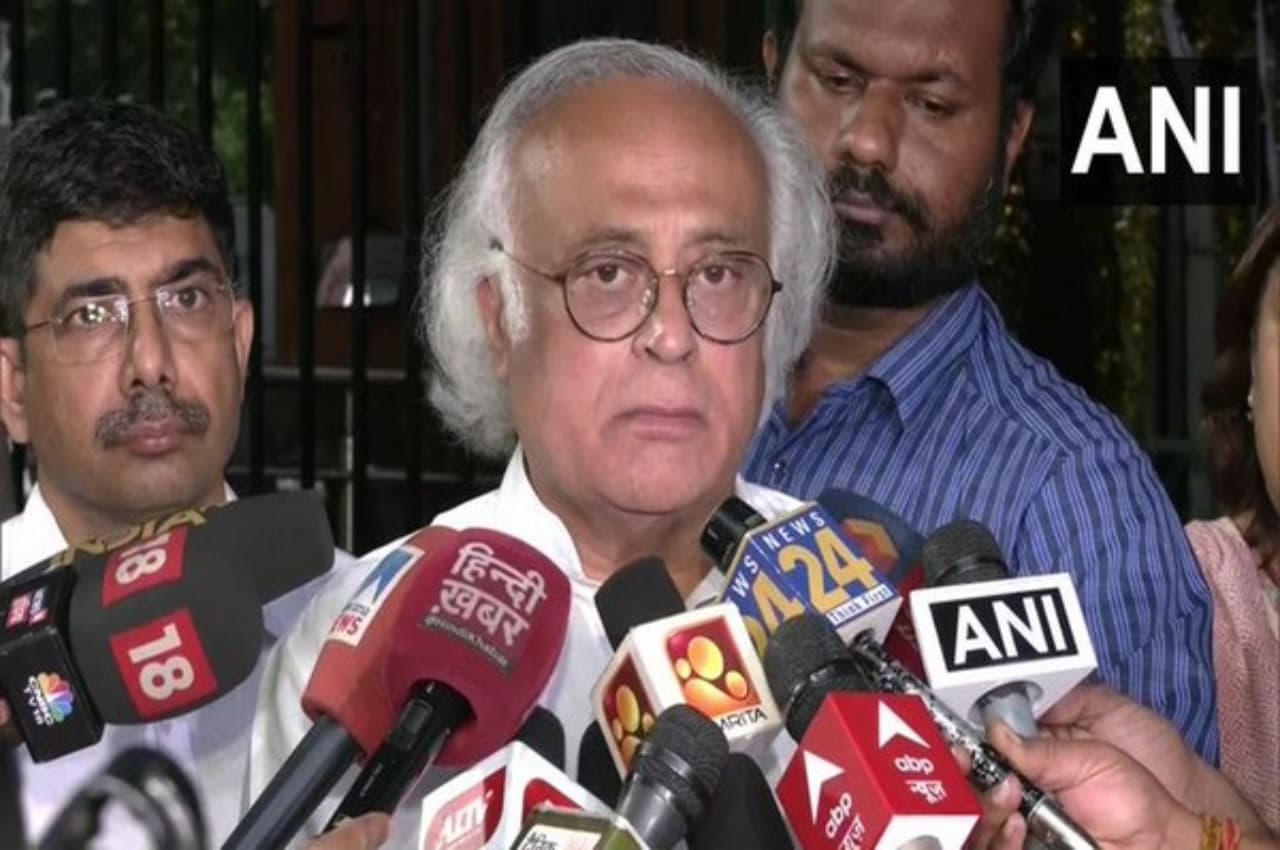 Congress Plenary Session: भारत जोड़ो यात्रा पार्ट-2 निकालने की तैयारी में कांग्रेस! जयराम रमेश बोले- अभी चल रहा विचार