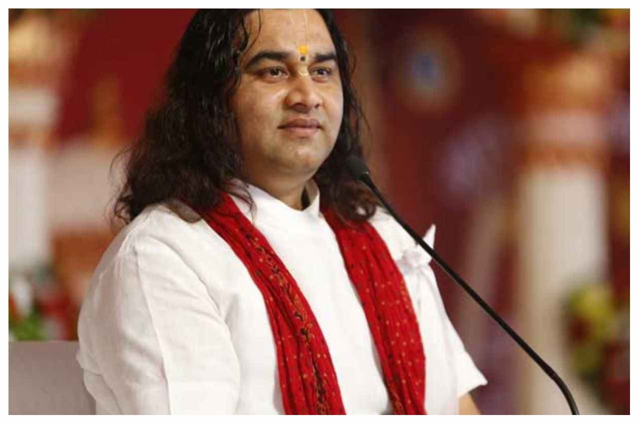 MP News: छिंदवाड़ा में बोले देवकीनंदन- मदनी का बयान सनातन को नीचा दिखाने की साजिश
