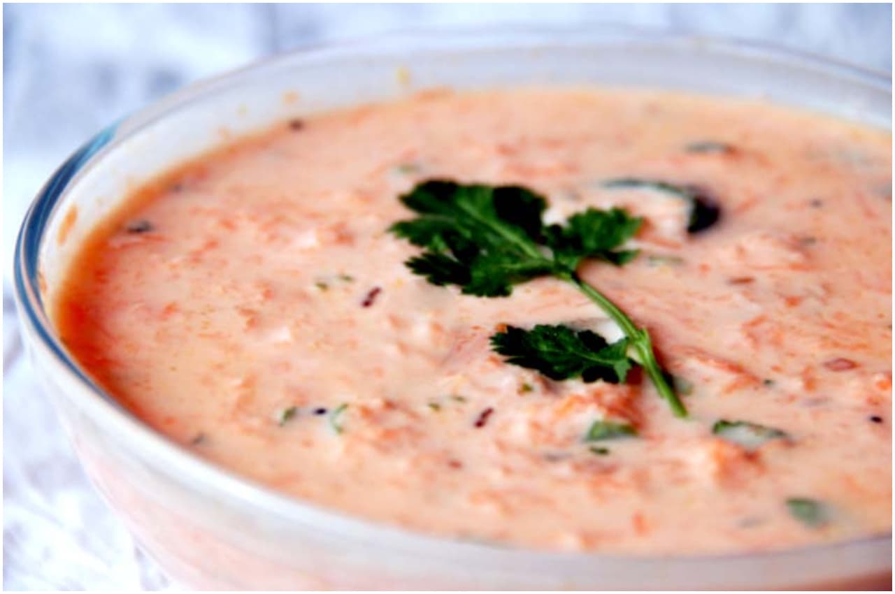 Gajar Raita Recipe: गाजर का रायता स्वाद ही नहीं सेहत भी बनाएगा, जानें इसे बनाने की आसान रेसिपी