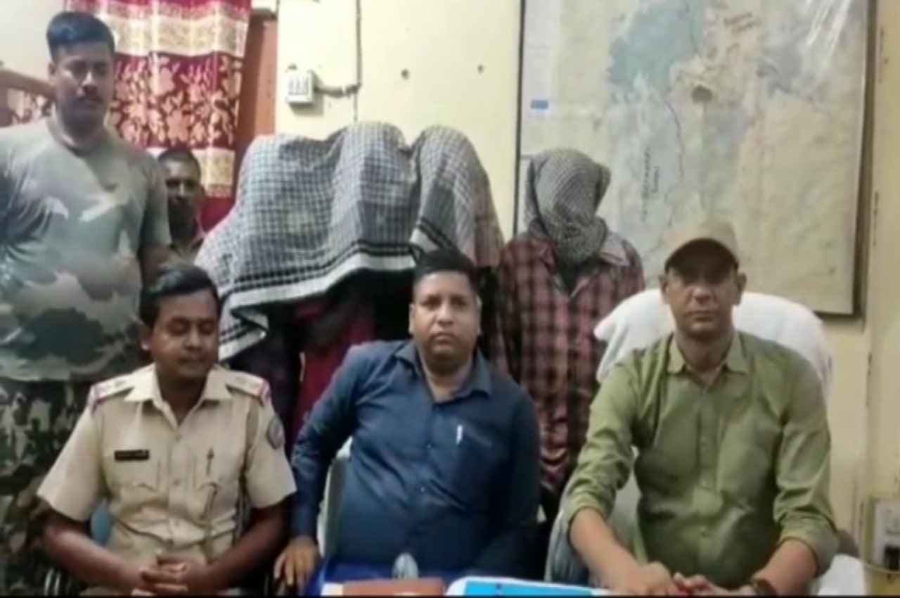 शर्मनाक! झारखंड के पाकुड़ में मेले से लौट रही नाबालिग के साथ हैवानियत, 10 लड़कों ने किया सामूहिक दुष्कर्म