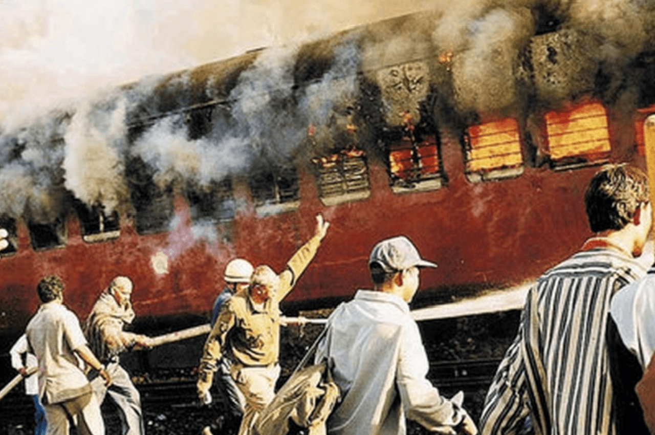 Godhra Case: सुप्रीम कोर्ट में गुजरात सरकार बोली- 11 दोषियों को मौत की सजा मिले, ये सिर्फ पथराव करने वाले नहीं