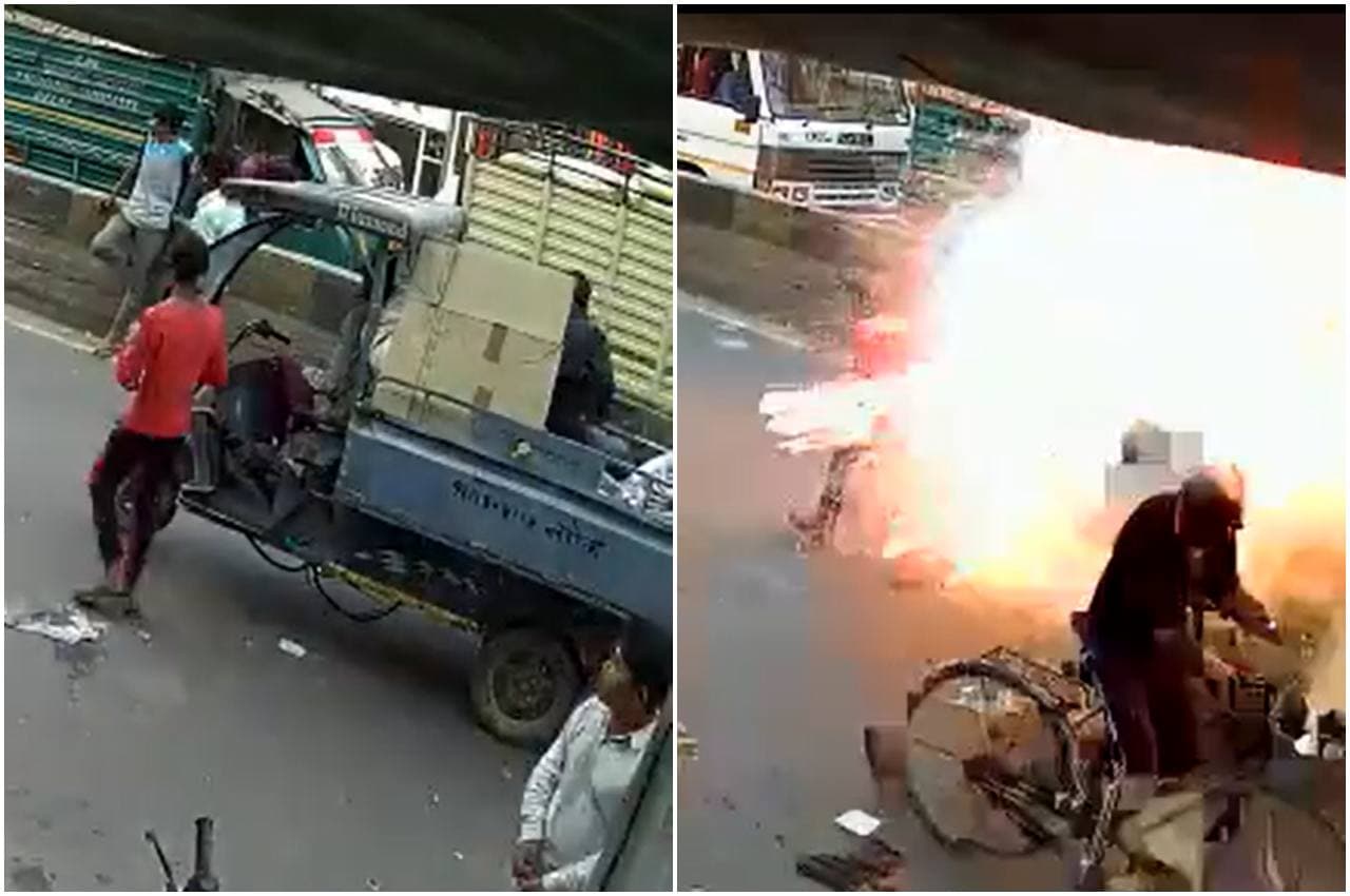 जगन्नाथ शोभायात्रा में बड़ा हादसा, आतिशबाजी के लिए ई-रिक्शे में रखे पटाखों में अचानक लगी आग, देखें भयानक Video