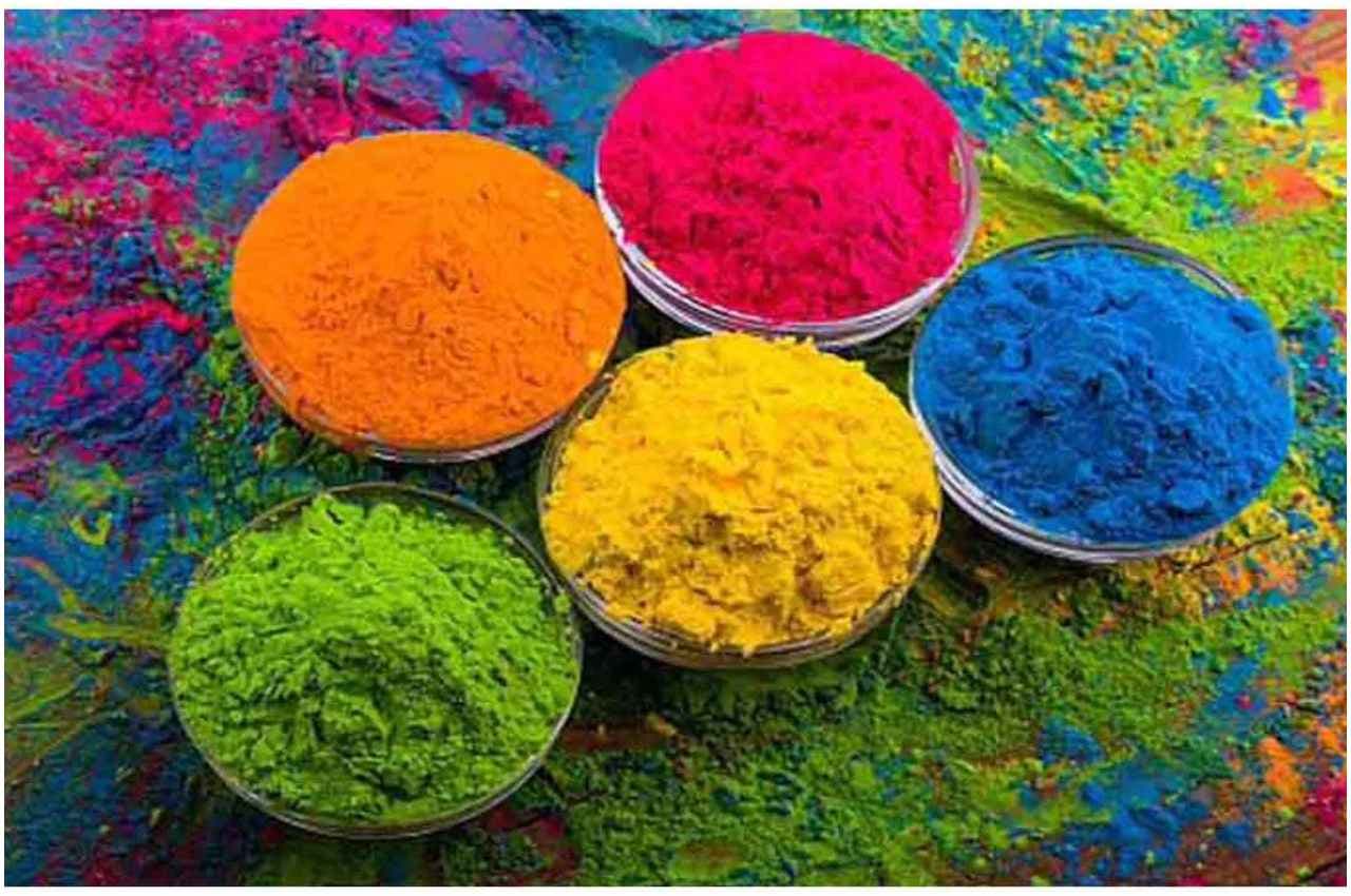 Holi Ban In PAK: पाकिस्तानी यूनिवर्सिटीज में गुलाल खेलने पर लगा प्रतिबंध, उच्च शिक्षा आयोग ने जारी किया फरमान