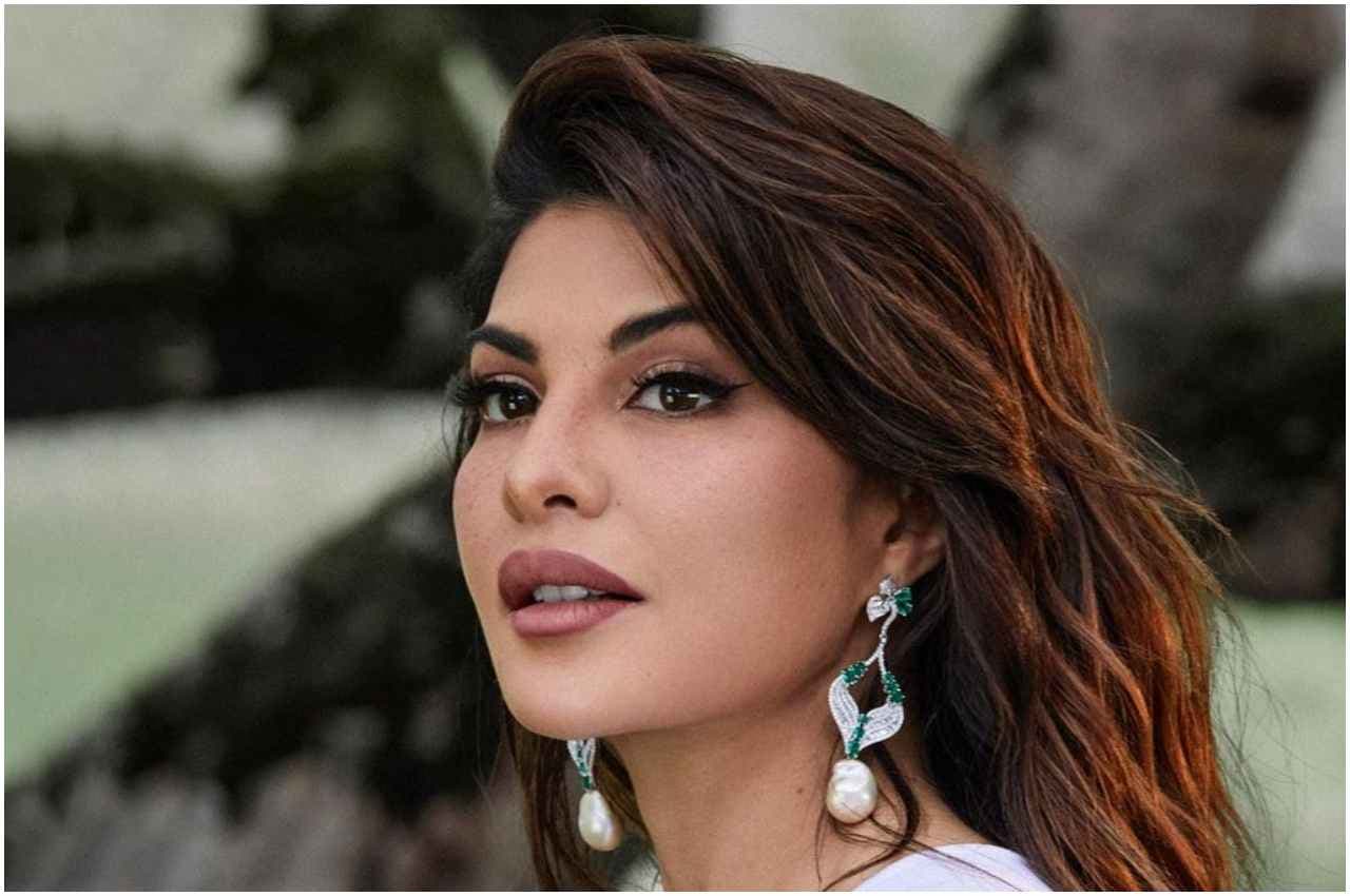 Jacqueline Fernandez Latest Post: शेरनी बनीं जैकलीन फर्नांडीस, इस ड्रेस में कराया ग्लैमरस फोटोशूट