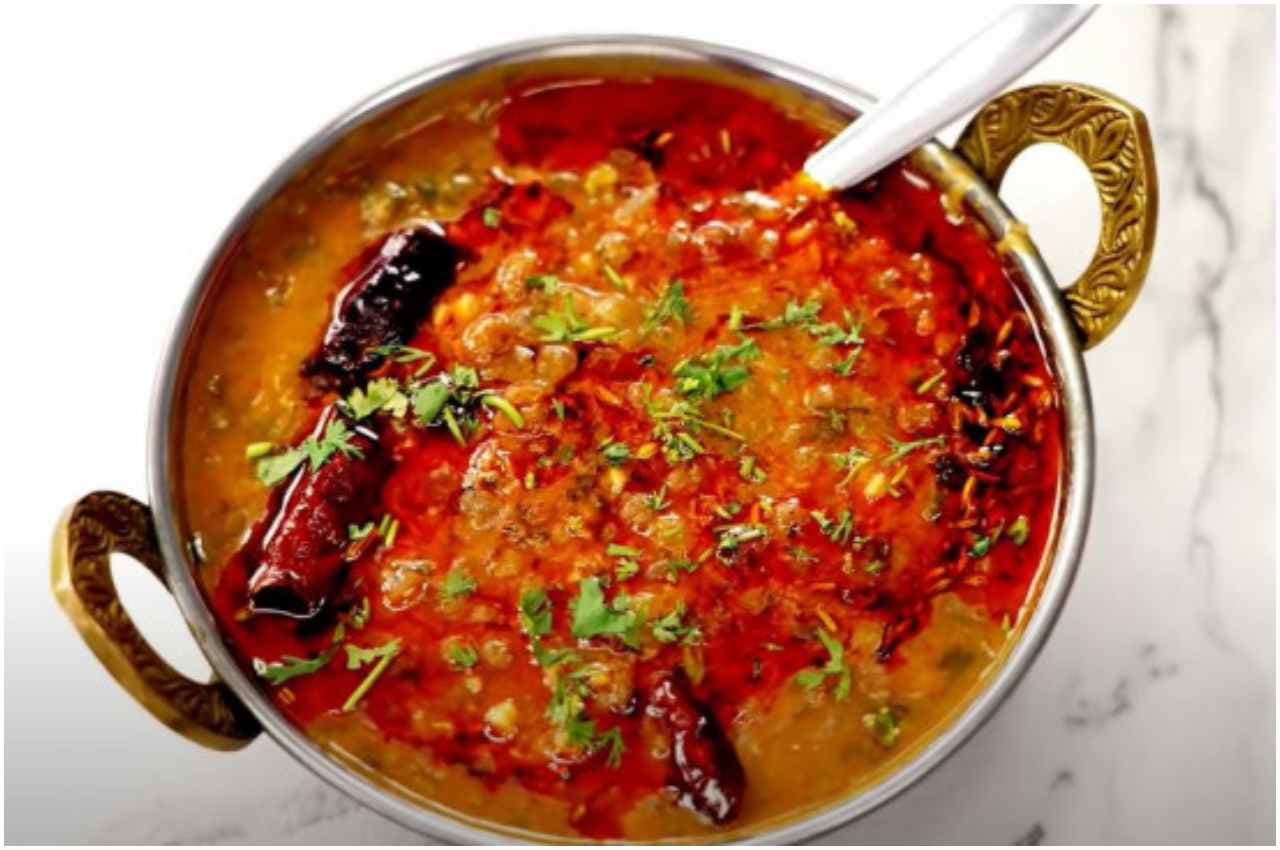 Nagori Dal Tadka Recipe: इस विधि से बनाएं नागौरी दाल तड़का, खाने वाले पूछेंगे बनाने की तरकीब