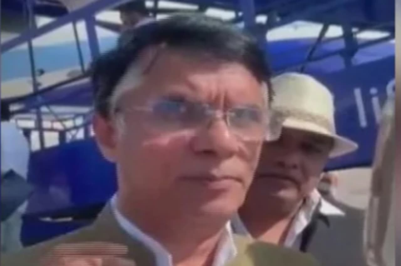 सुप्रीम कोर्ट पहुंचा पवन खेड़ा की गिरफ्तारी का मामला, जानें पूरा मामला