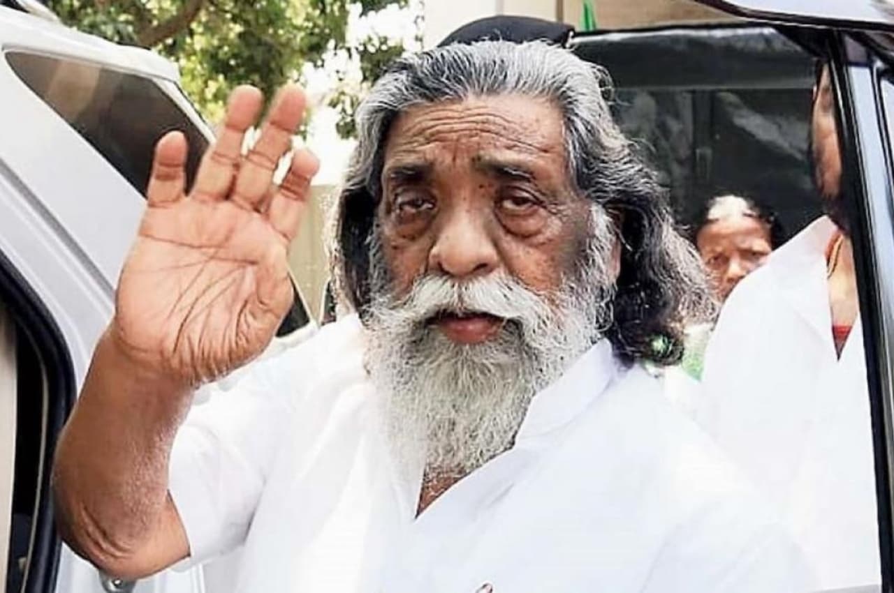 झामुमो सुप्रीमो शिबू सोरेन की तबीयत बिगड़ी, रांची के मेदांता अस्पताल में भर्ती