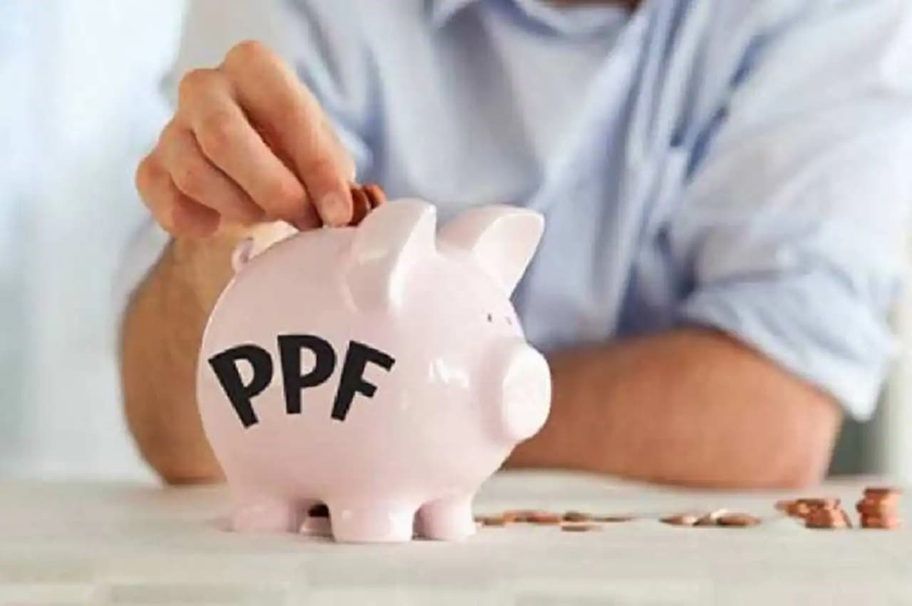 बड़े काम का है PPF, लेटेस्ट इंटरेस्ट रेट से लेकर रिटर्न तक जानें हर डिटेल