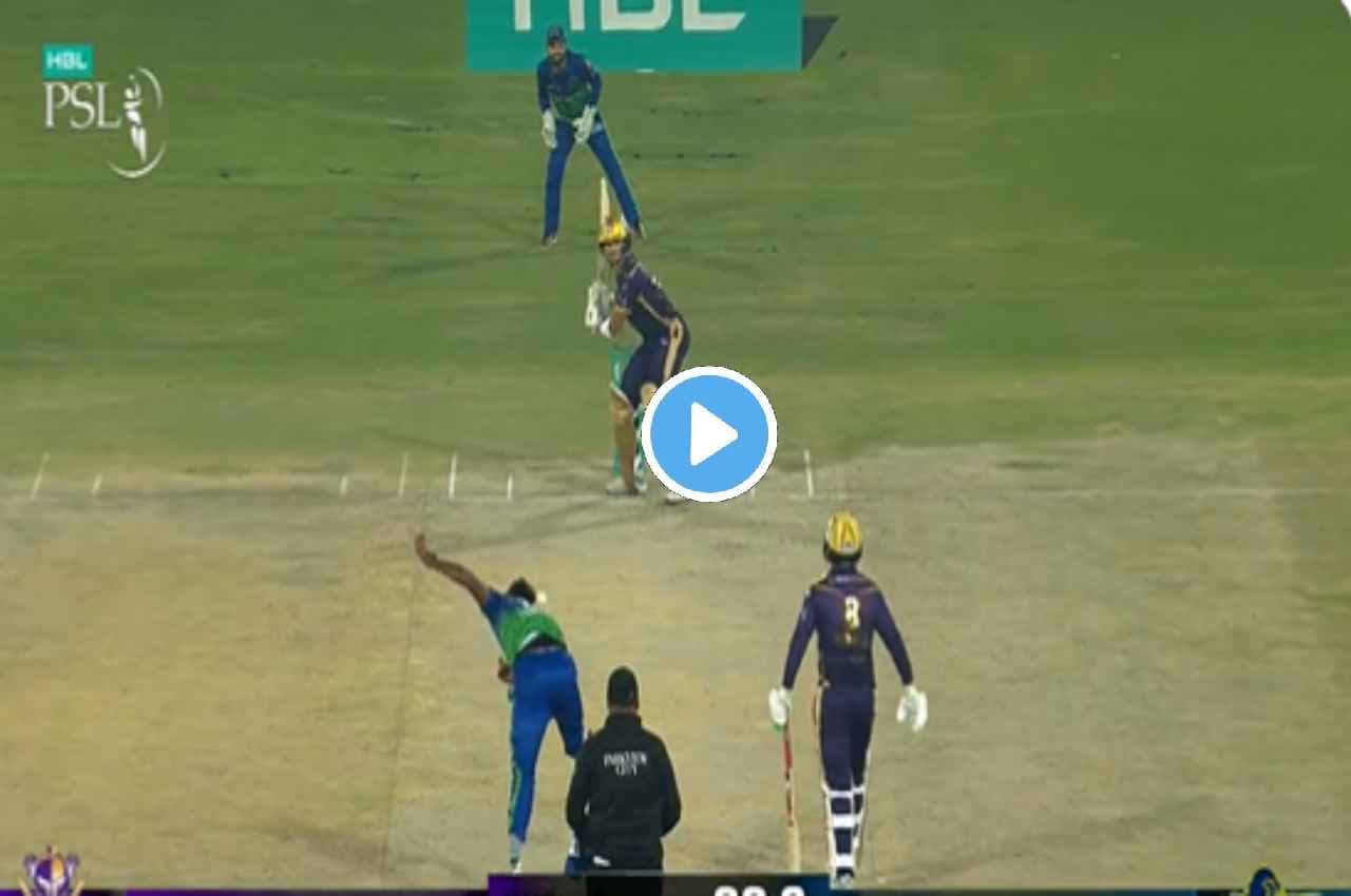 PSL 2023: क्या छक्का मारा है, Hasnain ने गेंद को तारामंडल में भेज दिया, देखें video