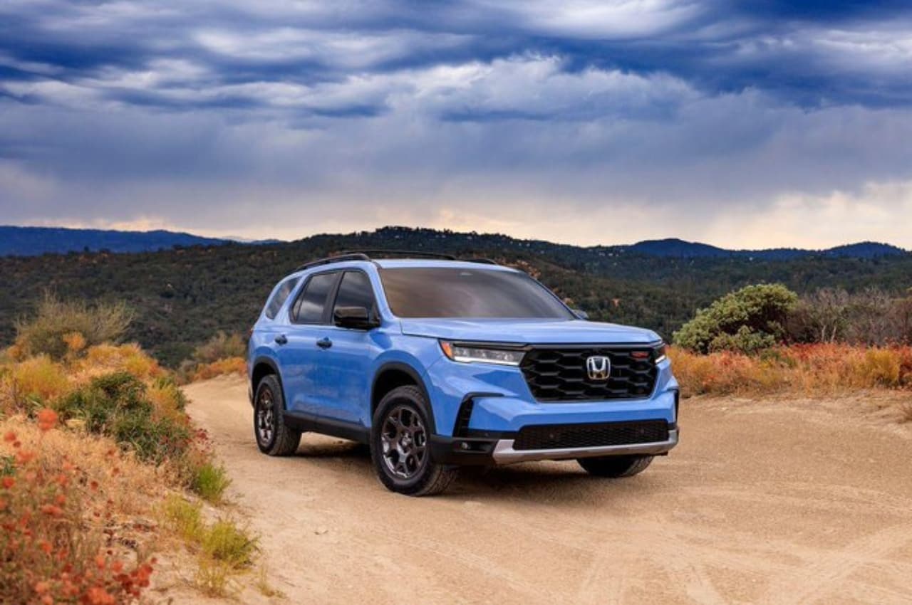 Honda ने तैयार की अपनी नई mid-size SUV, डीलरशिप पर चुपके से pre-booking भी शुरू, जानें फुल डिटेल