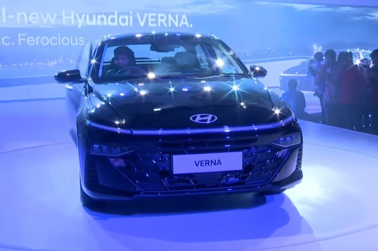 2023 Hyundai Verna लॉन्च, जानें नई कीमत और फीचर्स, सेफ्टी भी इंप्रूव
