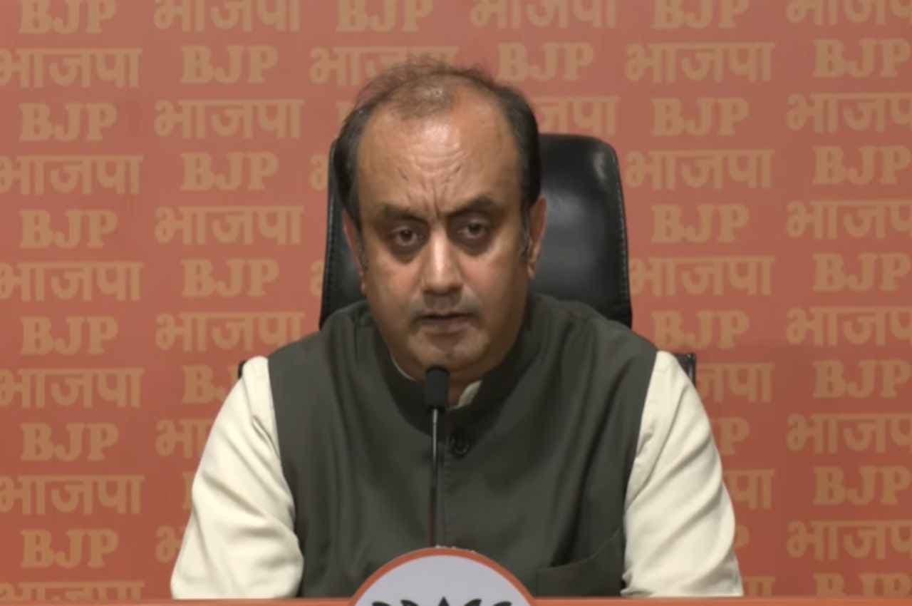 कांग्रेस के सत्याग्रह पर भाजपा का पलटवार, सुधांशु त्रिवेदी बोले- 'कांग्रेस खुद को अदालत से ऊपर मानती है'