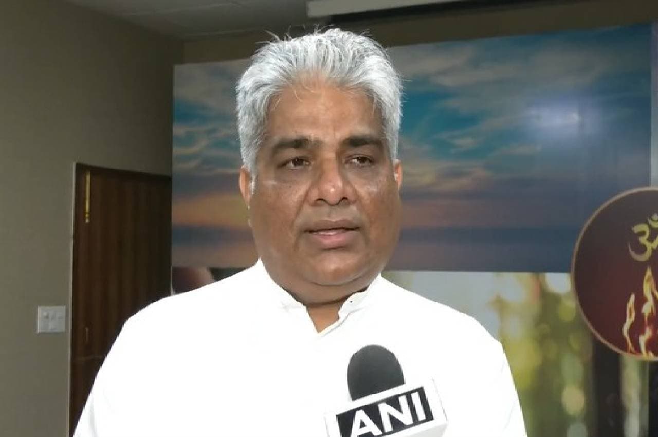 केंद्रीय मंत्री भूपेंद्र यादव का राहुल गांधी पर हमला, बोले- उन्होंने OBC का अपमान और संसद, न्यायपालिका को बदनाम किया