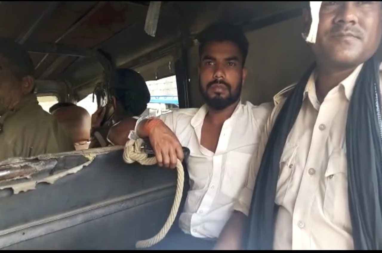 Kaimur News: घर से भागी नाबालिग के साथ दुष्कर्म,आरोपी गिरफ्तार