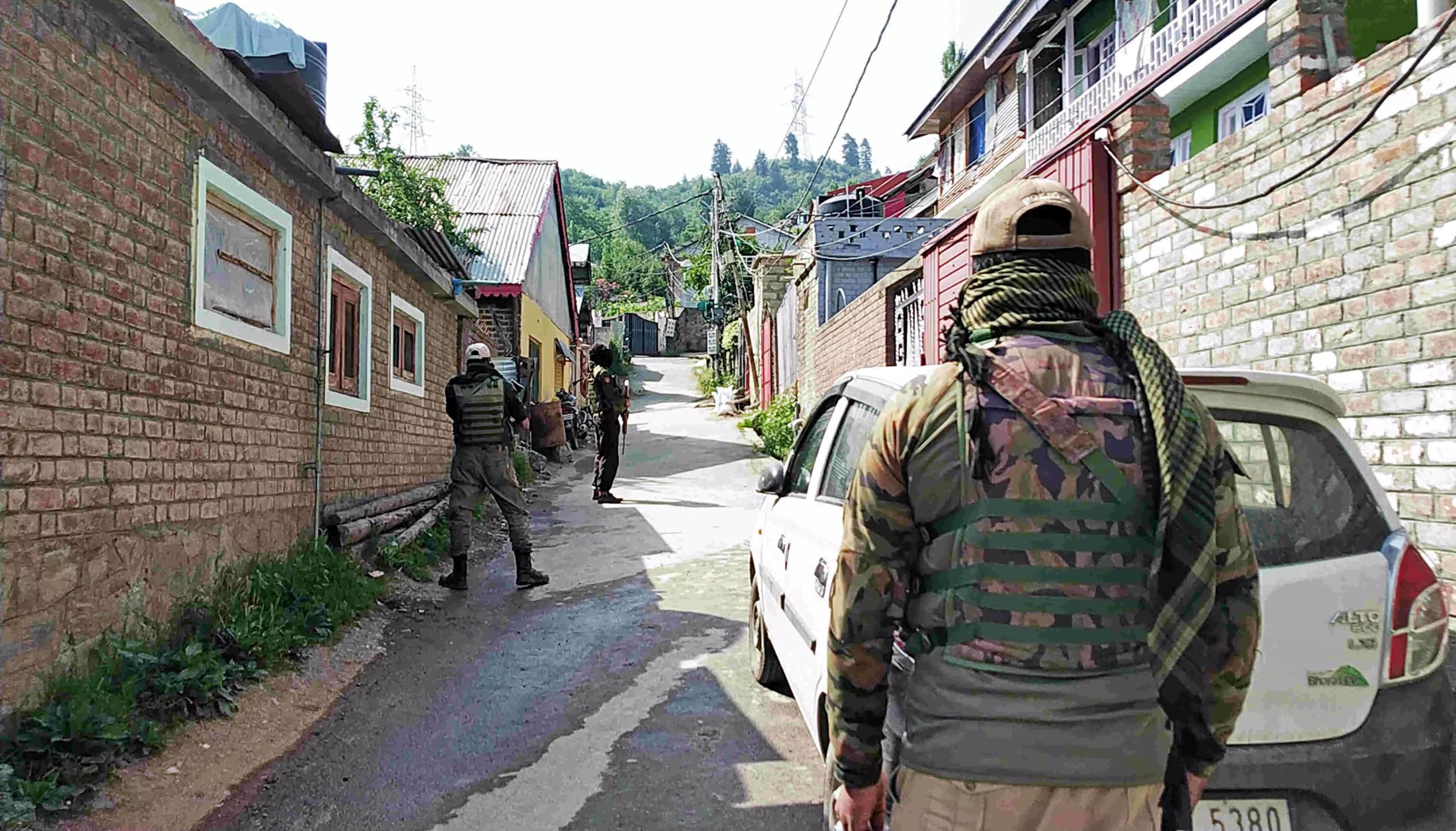 NIA Raid: जम्मू-कश्मीर और पंजाब के 15 ठिकानों पर NIA की छापेमारी, ना-PAK इरादों का बड़ा खुलासा