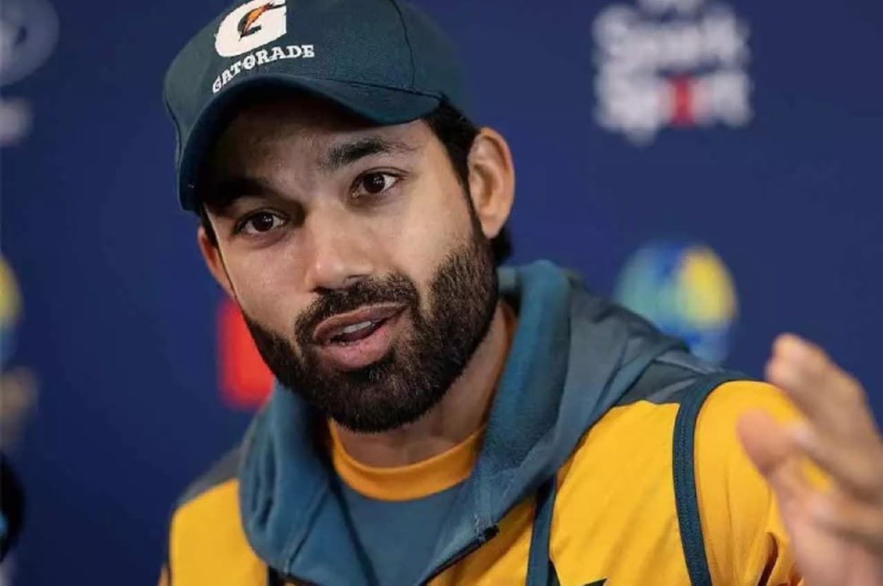 PAK vs AFG: 'इस हार से अपने भीतर...', पाकिस्तान की करारी शिकस्त के बाद मोहम्मद रिजवान ने दिया बड़ा बयान