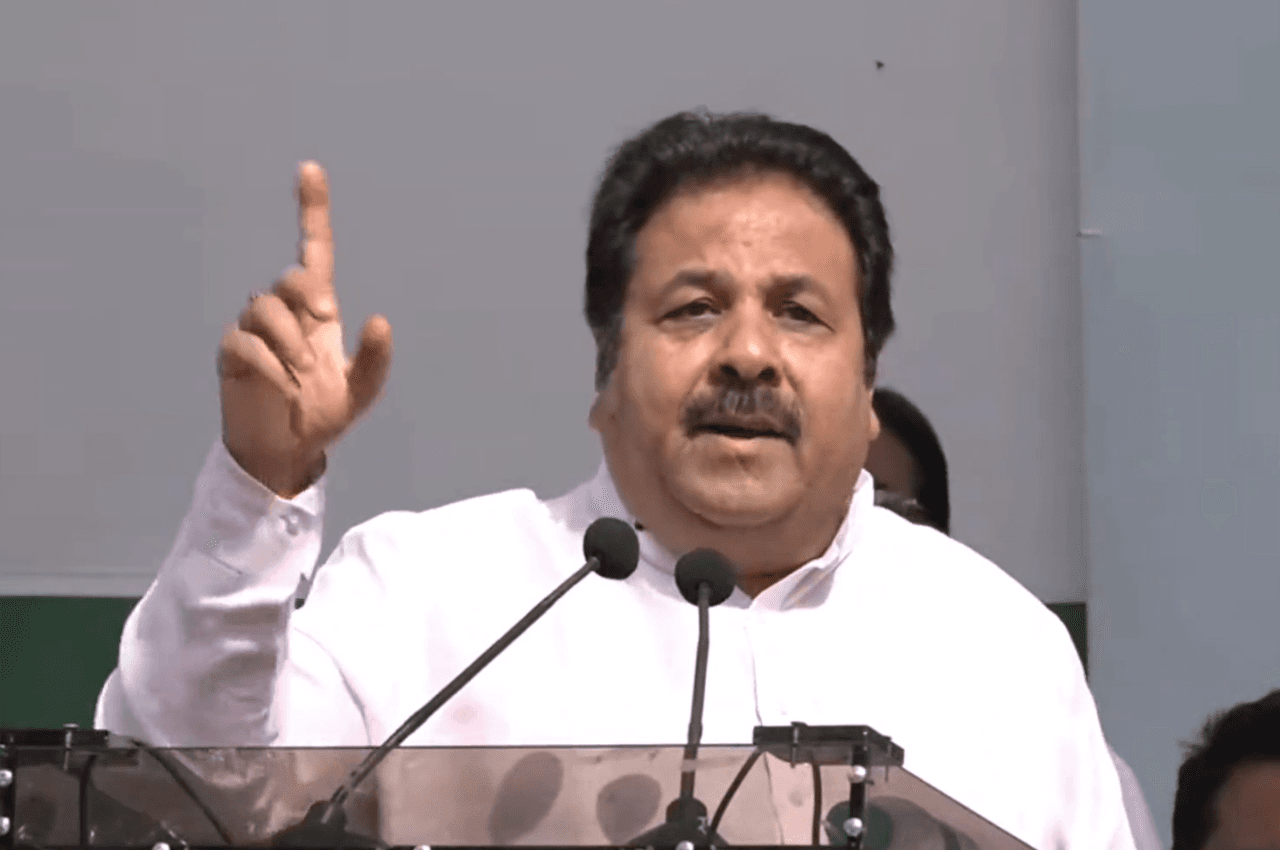 Congress Satyagraha: राजीव शुक्ला बोले- गांधी अहिंसा के पुजारी थे, लेकिन एक्शन जरूर चाहते थे; शेर को सवा शेर मिलना चाहिए