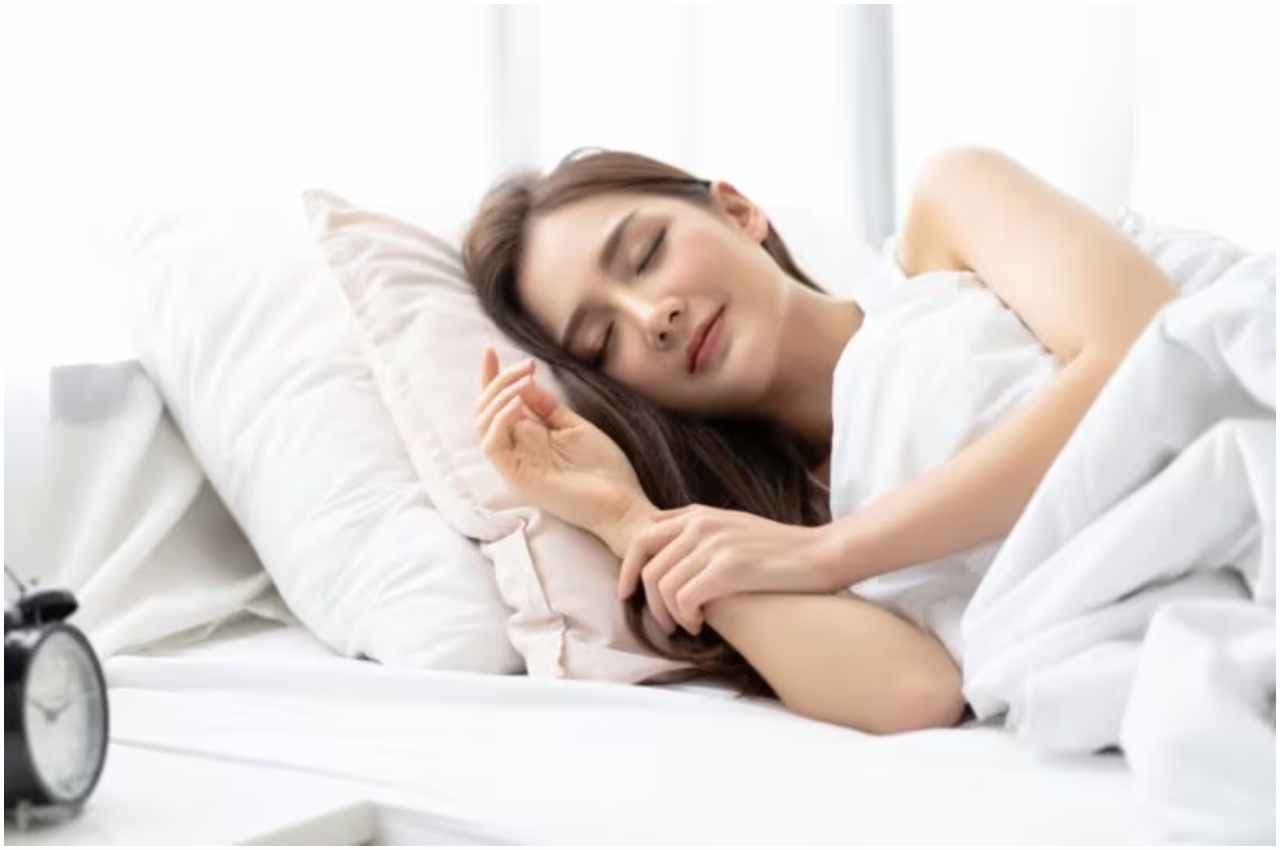 World Sleep Day 2023: रेम स्लीप क्या है और इसे महत्वपूर्ण क्यों माना जाता है? जानिए