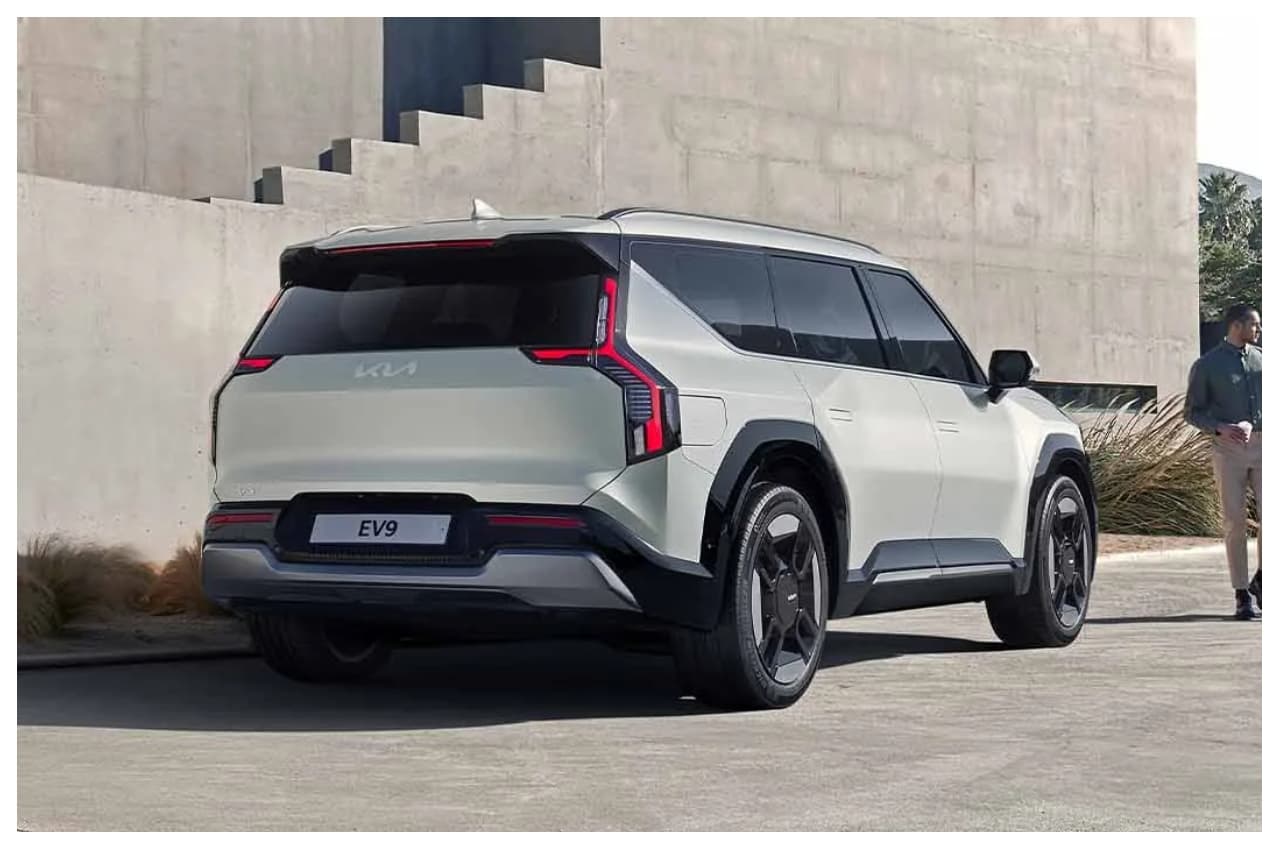 Kia ने शोकेस की अपनी EV9, अप्रैल में होगी पेश, जानें कीमत