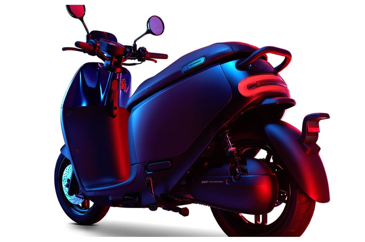 gogoro ev scooter, ev scooters, scooters under 80000, gogoro 2