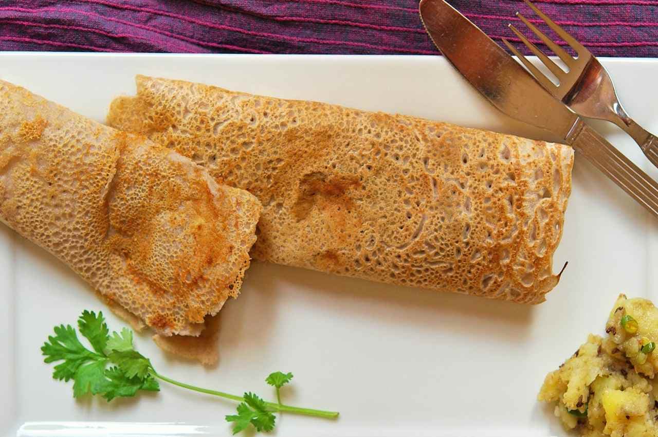 Kuttu ka Dosa Recipe: क्या आपने कभी नवरात्रि व्रत में 'कुट्टू का डोसा' ट्राई किया है, यदि नहीं तो आज ही बनाएं ये हेल्दी डिश