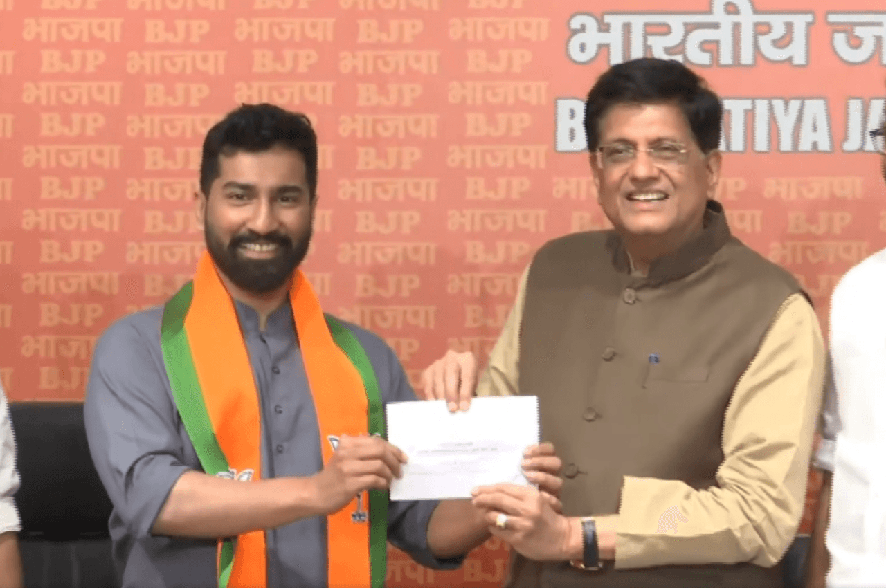 पूर्व रक्षा मंत्री एके एंटनी के बेटे ने जॉइन की बीजेपी, बोले- कांग्रेस के कई नेताओं का 'धर्म' सिर्फ एक खास परिवार