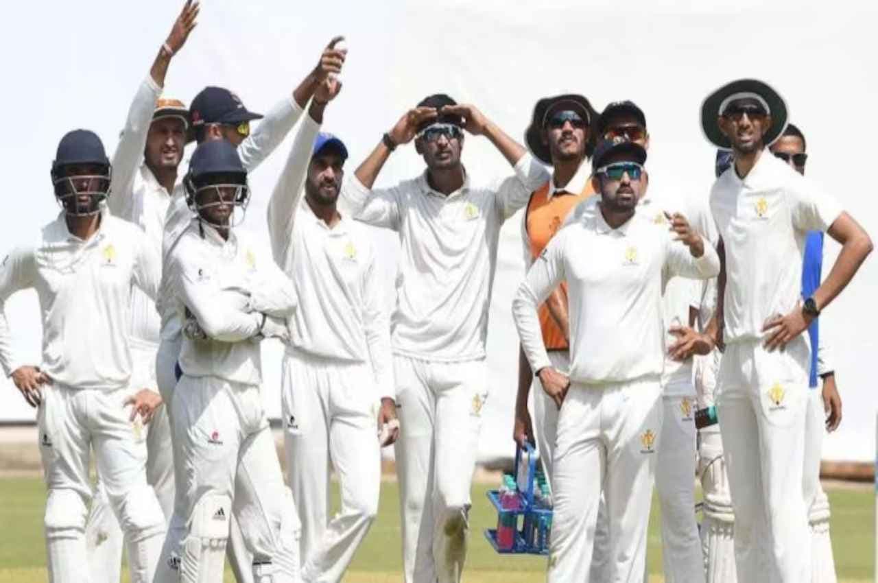 BCCI ने घरेलू टूर्नामेंट के इनाम में की बंपर बढ़ोतरी, अब रणजी ट्रॉफी के विजेता को मिलेंगे इतने पैसे