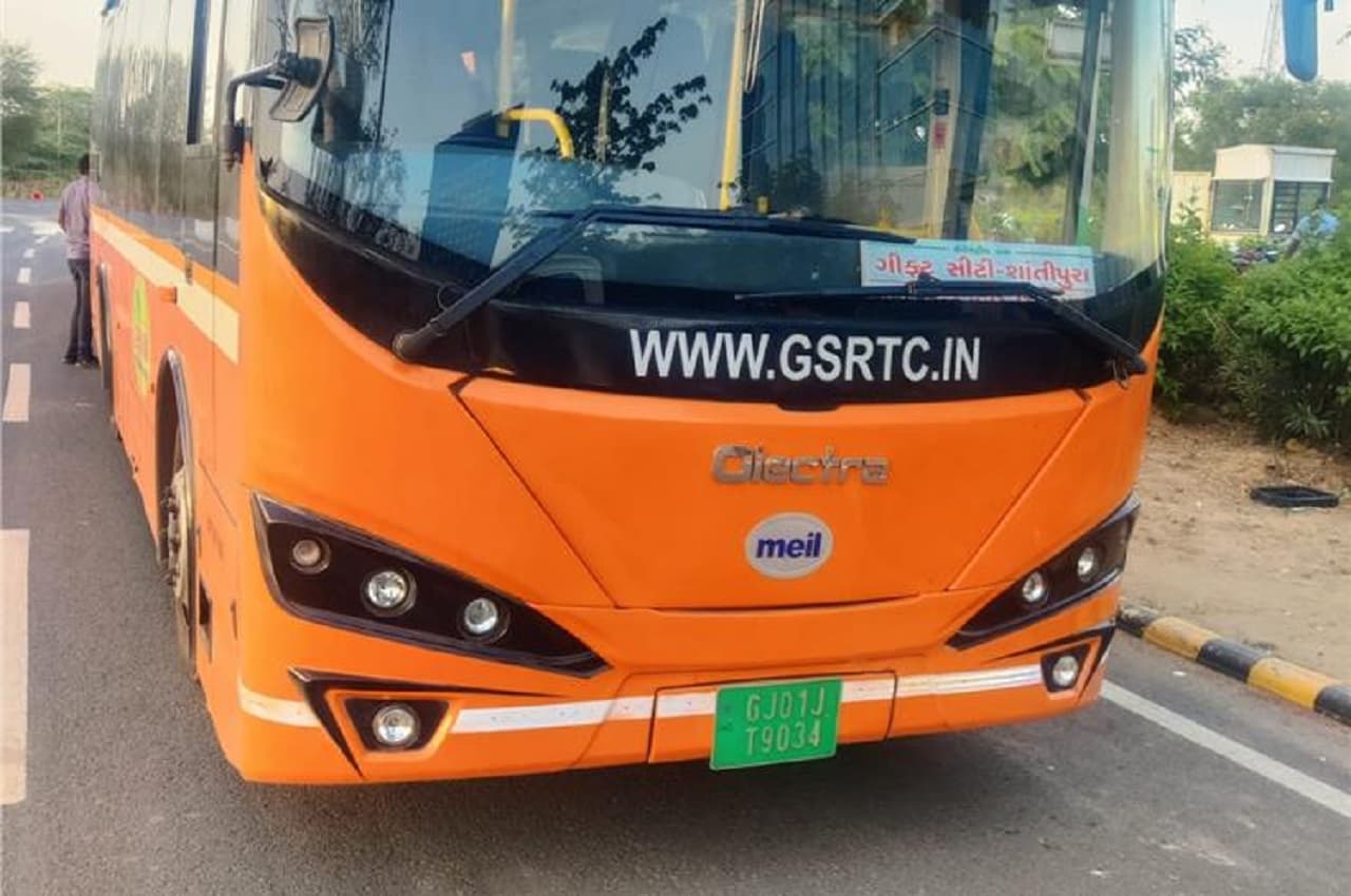 गुजरात: GSRTC ने GIFT सिटी को जोड़ने वाली इलेक्ट्रिक बस सेवा शुरू की