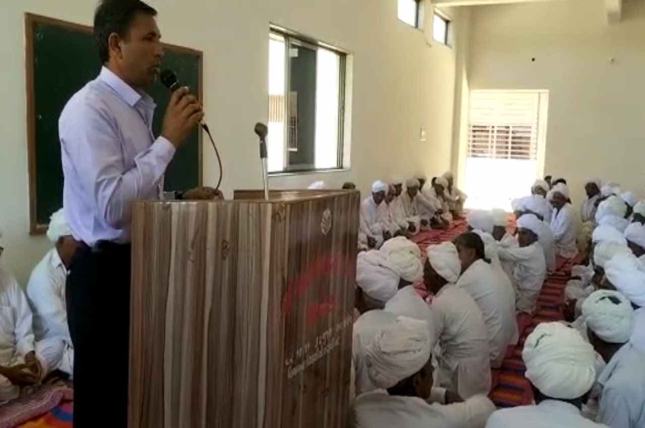 Gujarat News: उत्तर गुजरात में आंजणा समाज का अजीबोगरीब फरमान, फैशनेबल दाढ़ी रखने पर लगेगा इतना जुर्माना, जानें