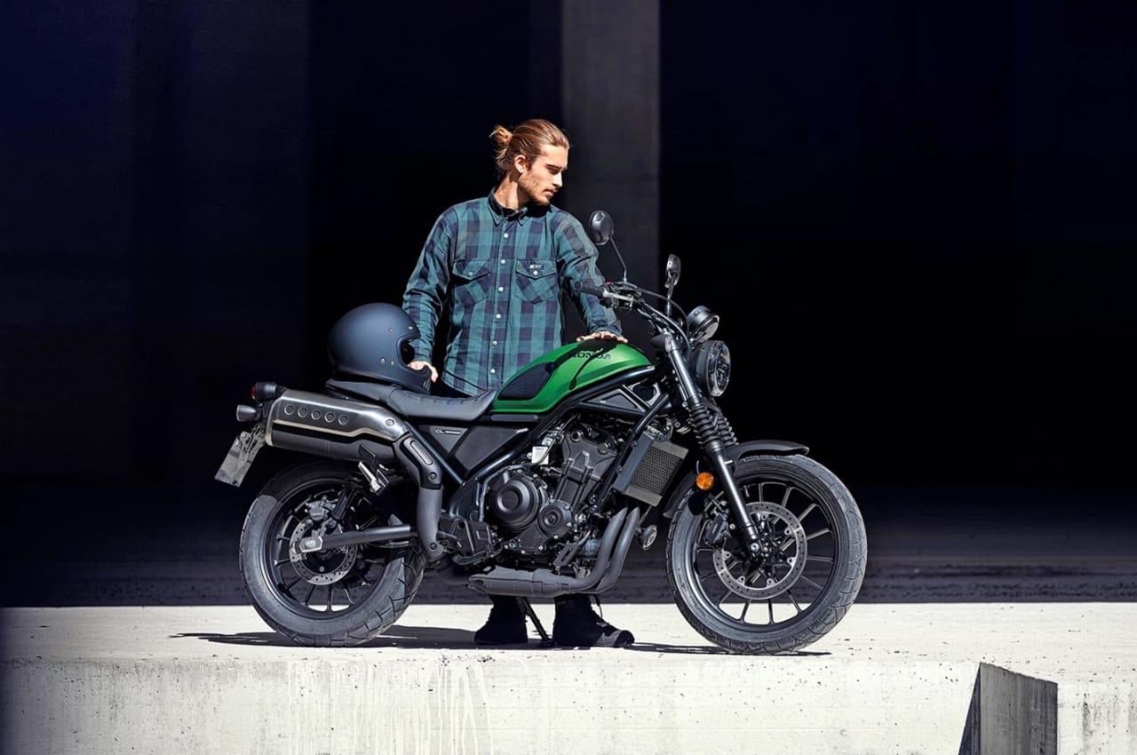 Bold लुक और धाकड़ इंजन, Honda की इस motorcycle को लेकर सड़क पर निकले तो मुड़-मुड़कर देखेंगे लोग