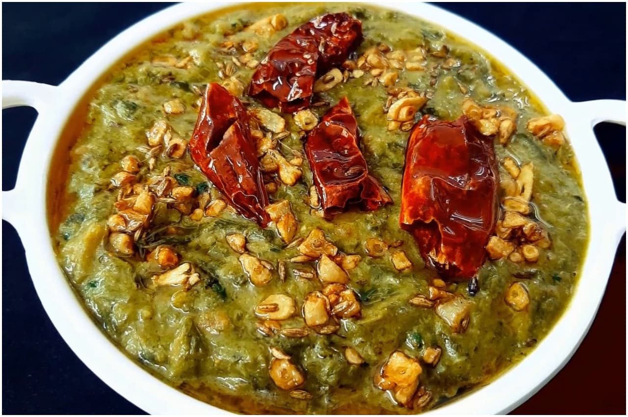 Lehsuni Palak Recipe: स्वाद के साथ बनानी है सेहत, तो ट्राई करें ये लहसुनी पालक की सब्जी, जानें विधि