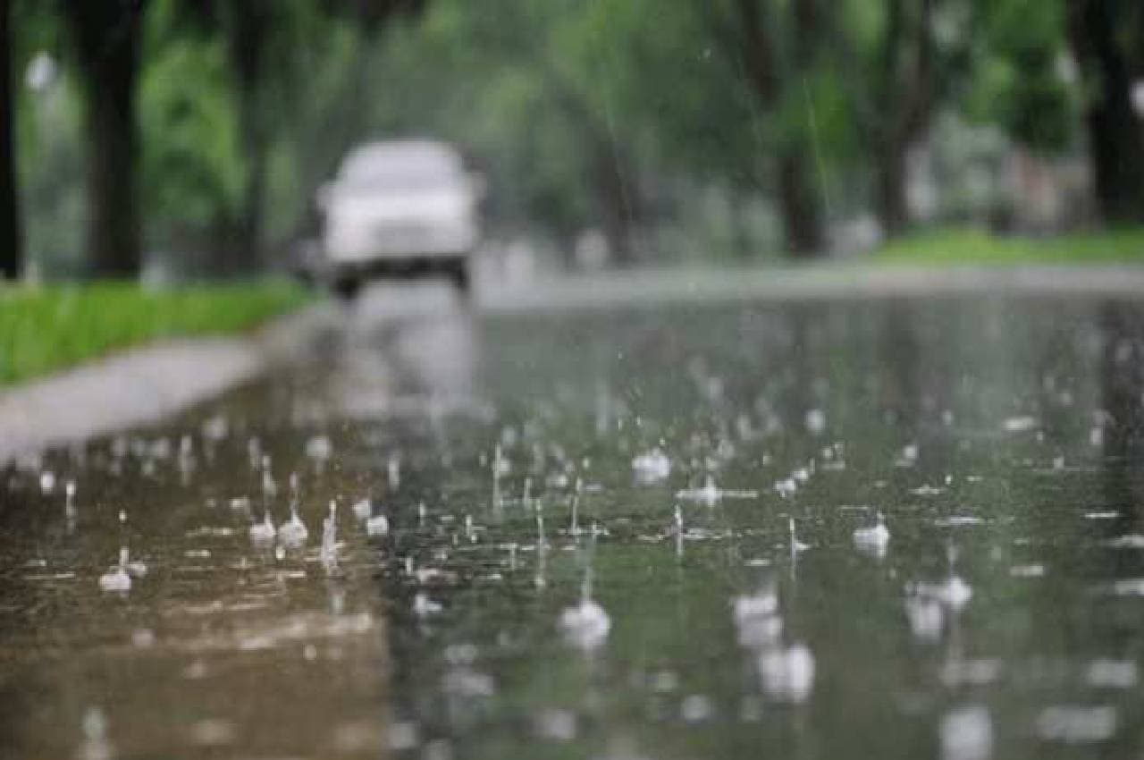 MP Weather Update: मध्य प्रदेश में तेज आंधी तूफान के साथ बारिश की संभावना, इन जिलों में अलर्ट