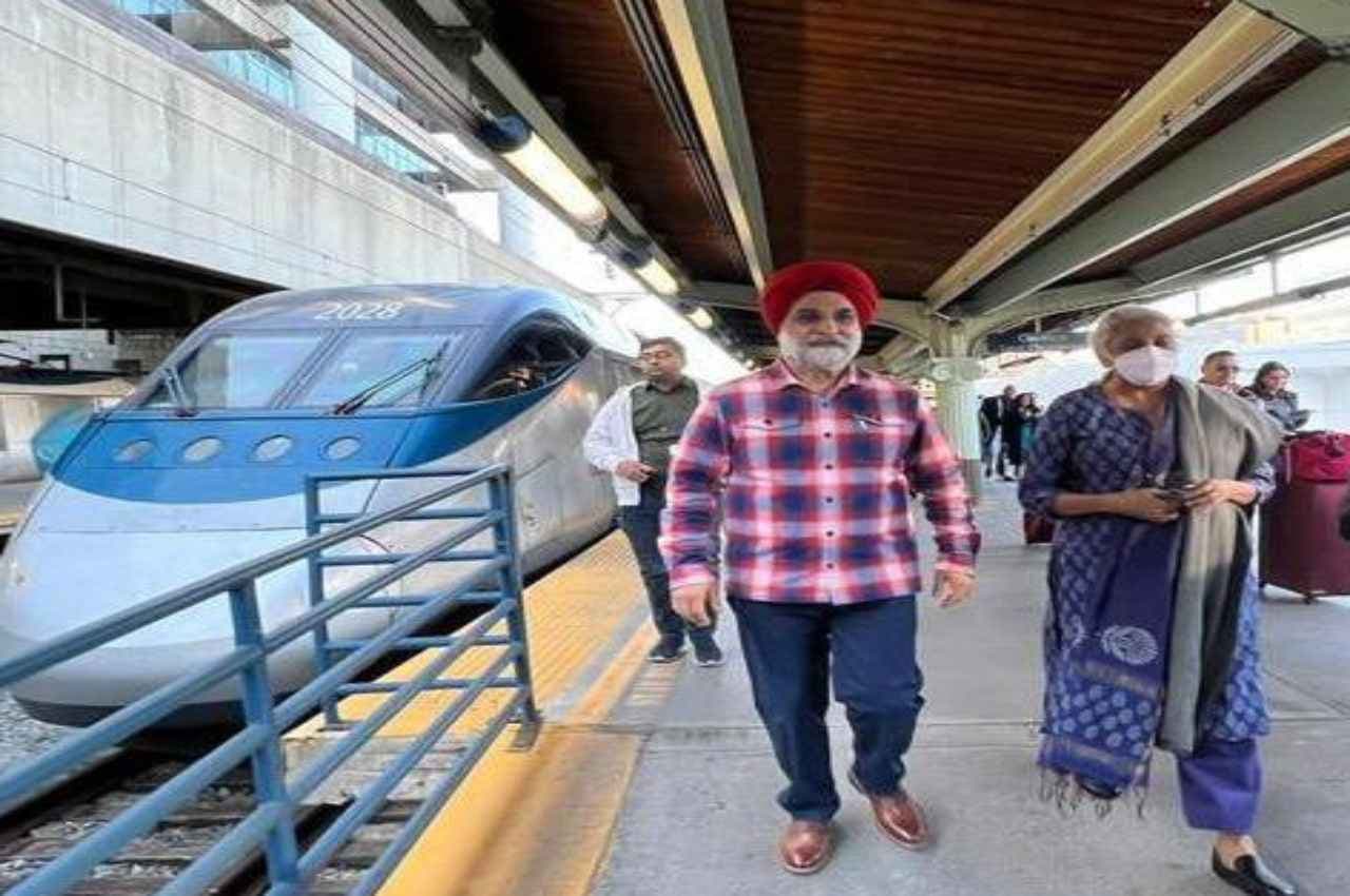 एक हफ्ते के दौरे पर न्यूयाॅर्क पहुंचीं वित्त मंत्री निर्मला सीतारमण, वर्ल्ड बैंक और IMF की मीटिंग में लेंगी हिस्सा