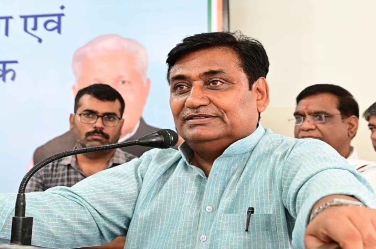 Rajasthan News: राजस्थान कांग्रेस प्रदेशाध्यक्ष डोटासरा हुए कोरोना पाॅजिटिव, प्रदेश में तेजी से बढ़े एक्टिव केस