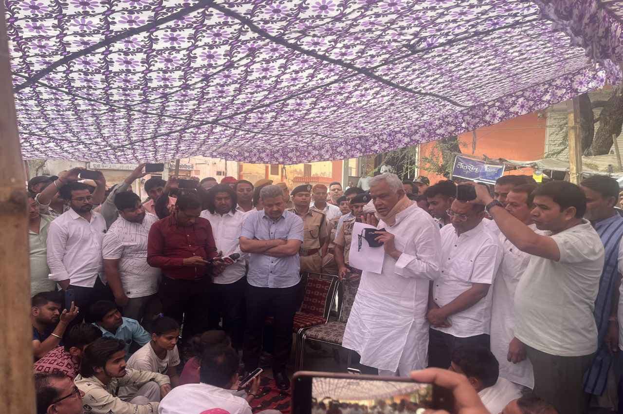 Ramprasad Suicide Case: सरकार और किरोड़ीलाल मीणा के बीच 8 मांगों पर सहमति, आज होगा मृतक का अंतिम संस्कार