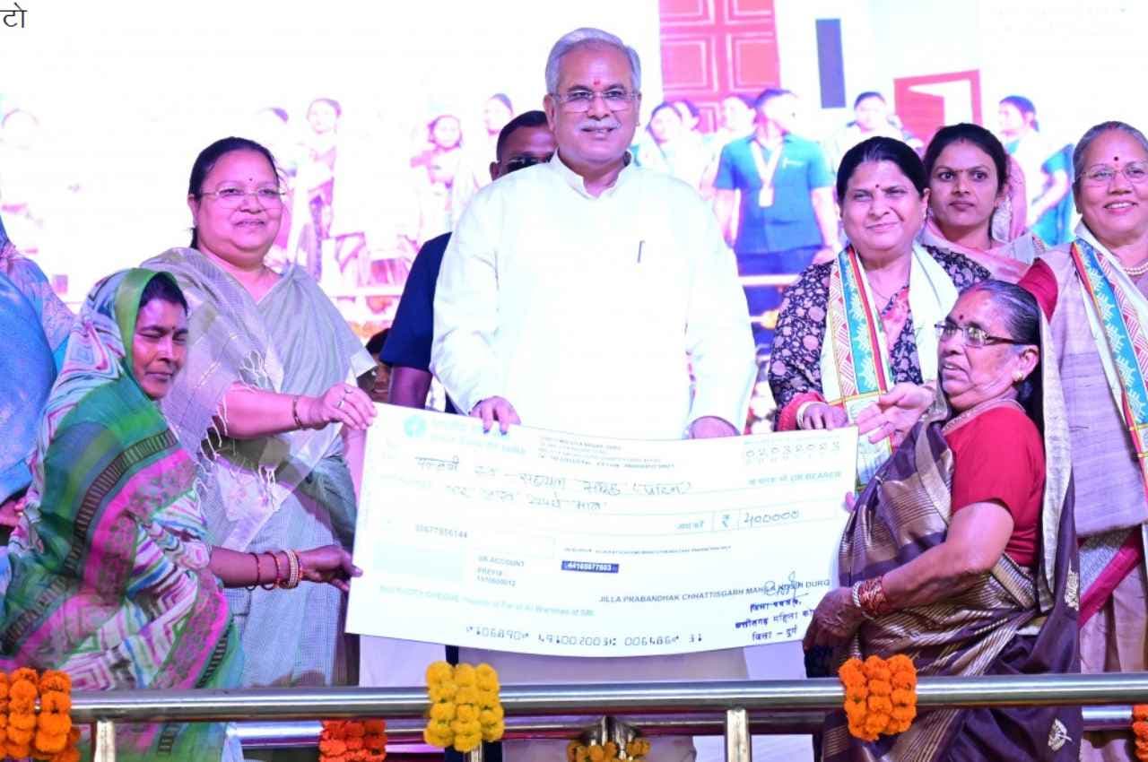 Chhattisgarh: महिलाओं को आत्मनिर्भर बनाने की पहल, राज्य सरकार ने 2022-23 में दिए 10 करोड़ रूपए से अधिक के ऋण
