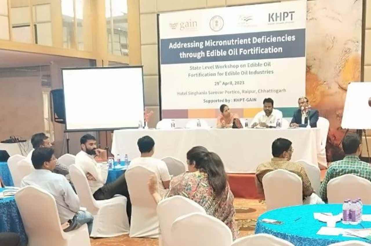 रायपुर : कुपोषण से निपटने में इडिबल ऑयल फोर्टिफिकेशन की हो सकती है अहम भूमिका, कार्यशाला में खाद्य तेलों के वृद्धि के संबंध में विशेषज्ञों ने की चर्चा