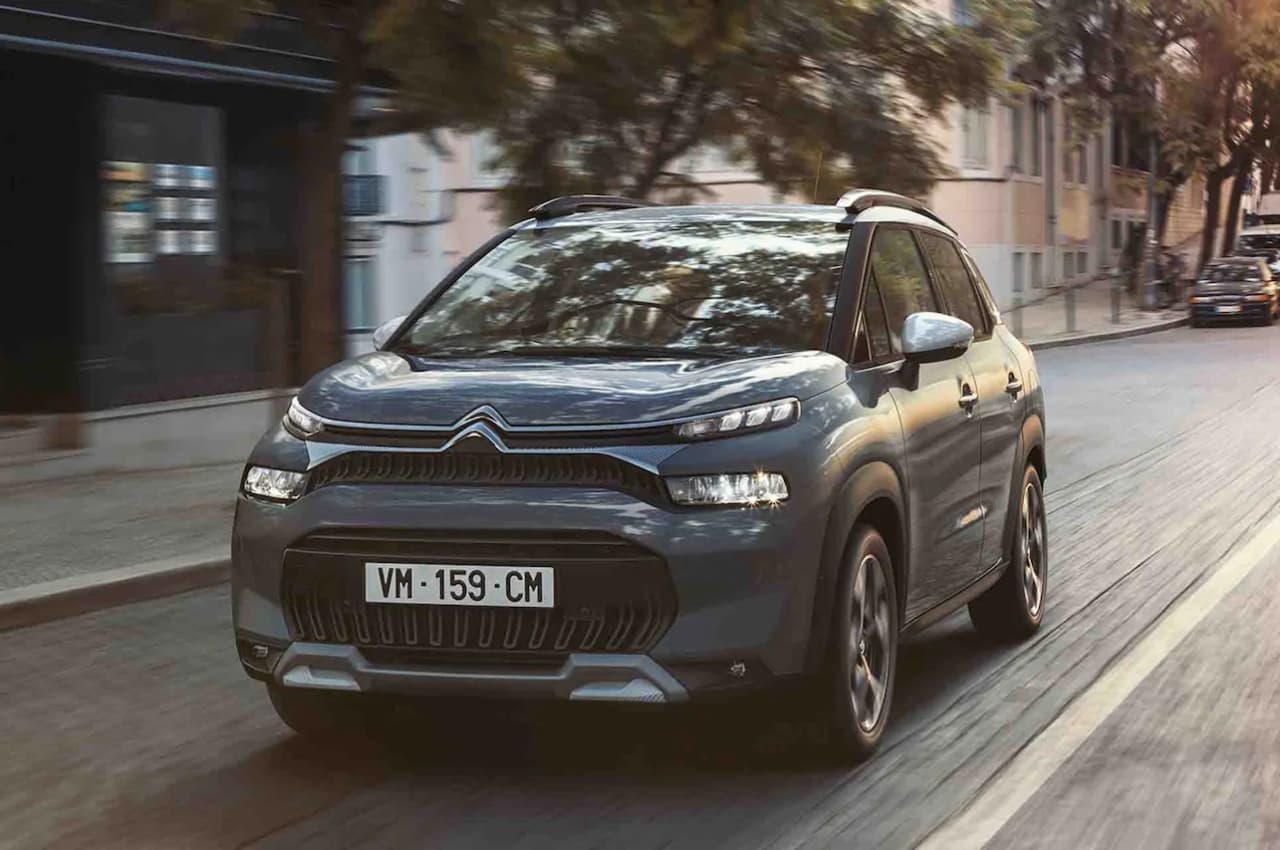 Citroen C3 Aircross: धांसू SUV से उठा पर्दा, मिलेगा 444-लीटर का बड़ा बूट स्पेस