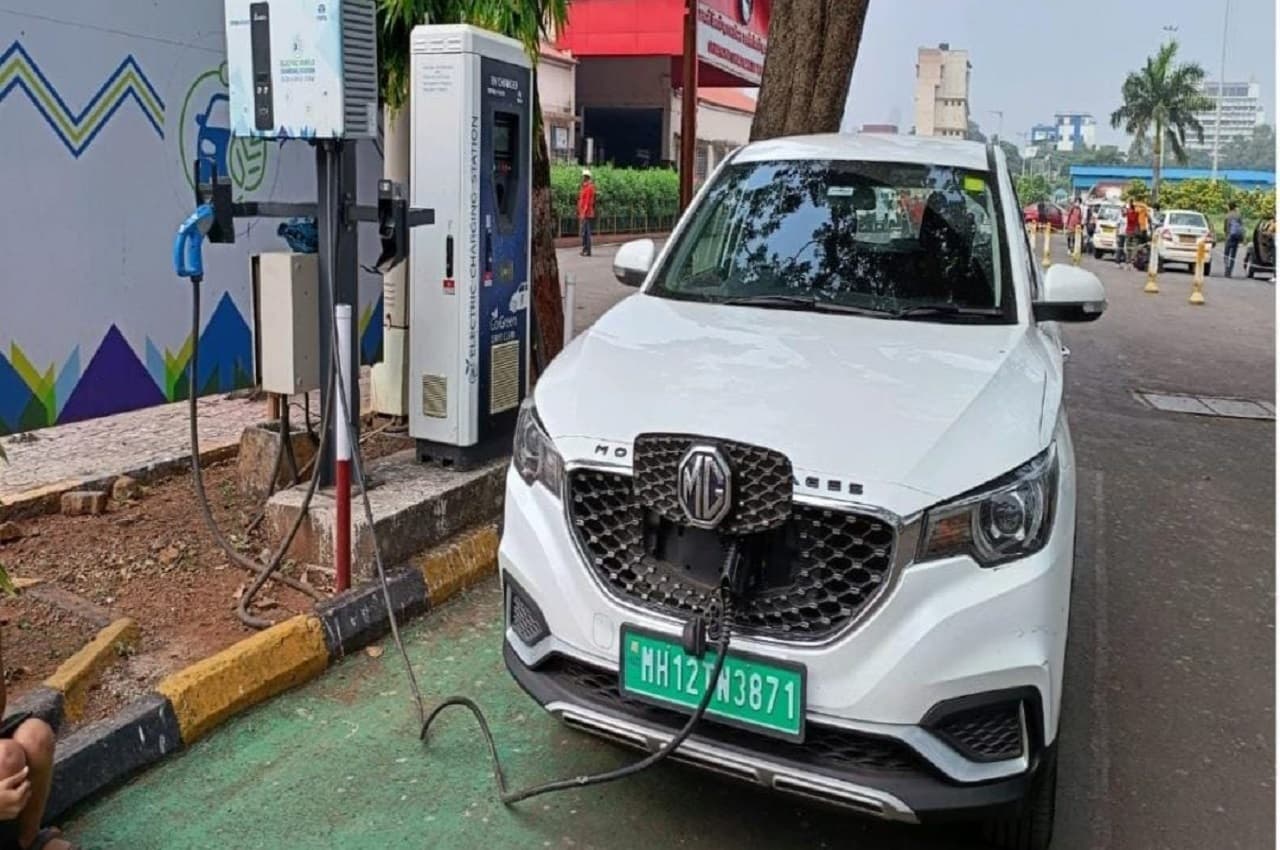 मुंबई में EV चार्जिंग की कोस्ट बढ़ी, इस समय वाहन चार्ज करने पर मिलेगी छूट