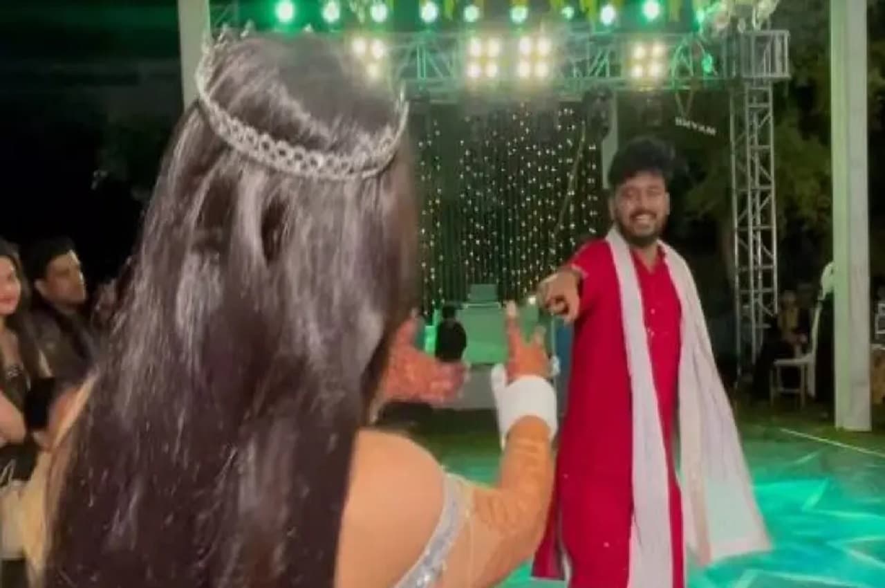 Viral Video: दुल्हन का सबसे अच्छा दोस्त शादी की रात में कर देता है सबको हैरान, देखें
