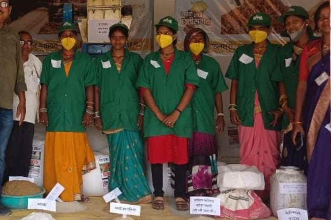 बिलासपुर: 'पहले हम घर चलाते थे, अब उद्योग भी चला रहे हैं', भारत स्वयं सहायता महिला समूह की सदस्यों ने सीएम बघेल का जताया आभार