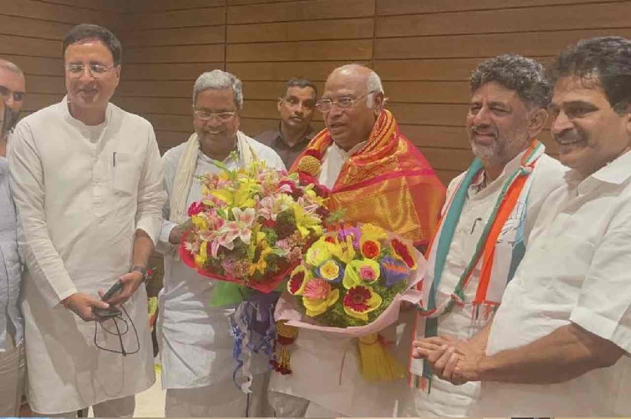 Karnataka New CM: कर्नाटक के मुख्यमंत्री के लिए तीन पर्यवेक्षक नियुक्त, पार्टी आलाकमान को रिपोर्ट सौंपेंगे