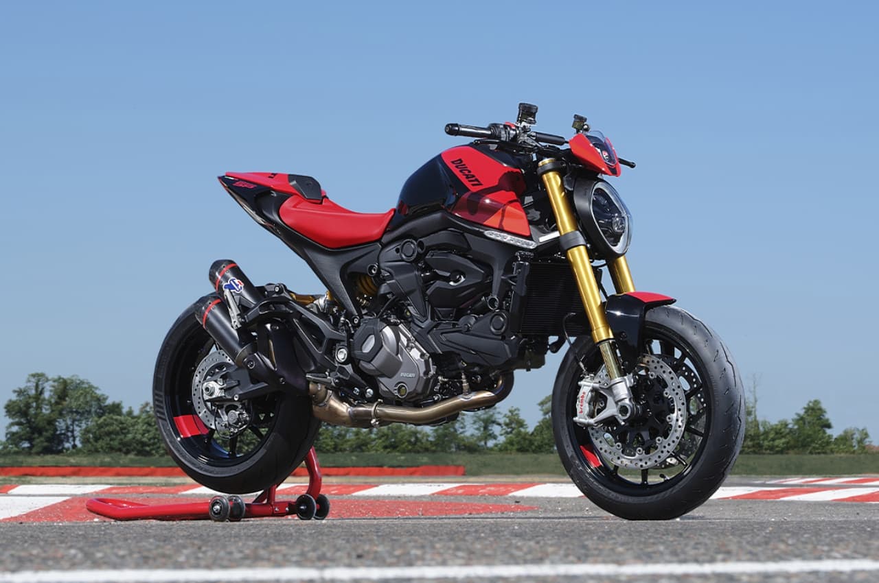 Ducati ने लॉन्च की Monster SP, धाकड़ इंजन और सेफ्टी में दमदार, जानें कीमत