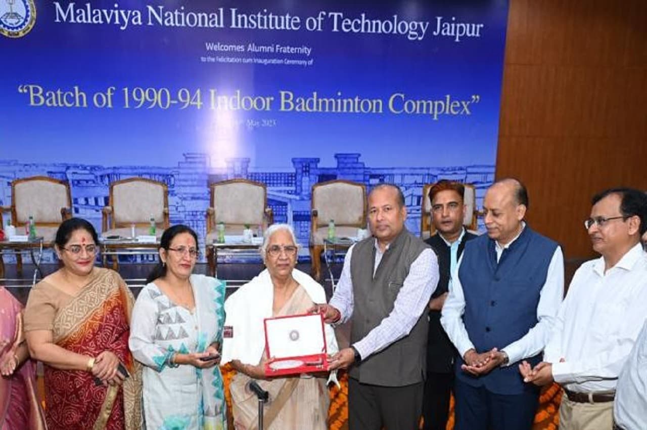 MNIT में इनडोर बैडमिंटन कॉम्प्लेक्स की शुरुआत, पूर्व छात्रों ने की पहल