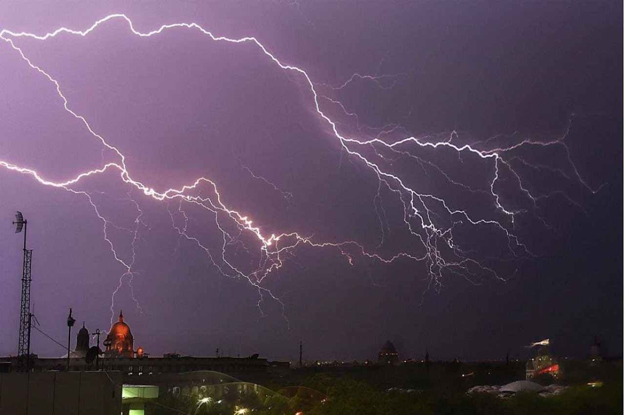 Aaj Ka Mausam, Delhi-NCR Weather, Skymet Weather, Today Weather Update, Weather Alert, Weather Forecast, Monsoon Update Aaj Ka Mausam, Delhi-NCR Weather, Skymet Weather, Today Weather Update, Weather Alert, Weather Forecast, Monsoon Update