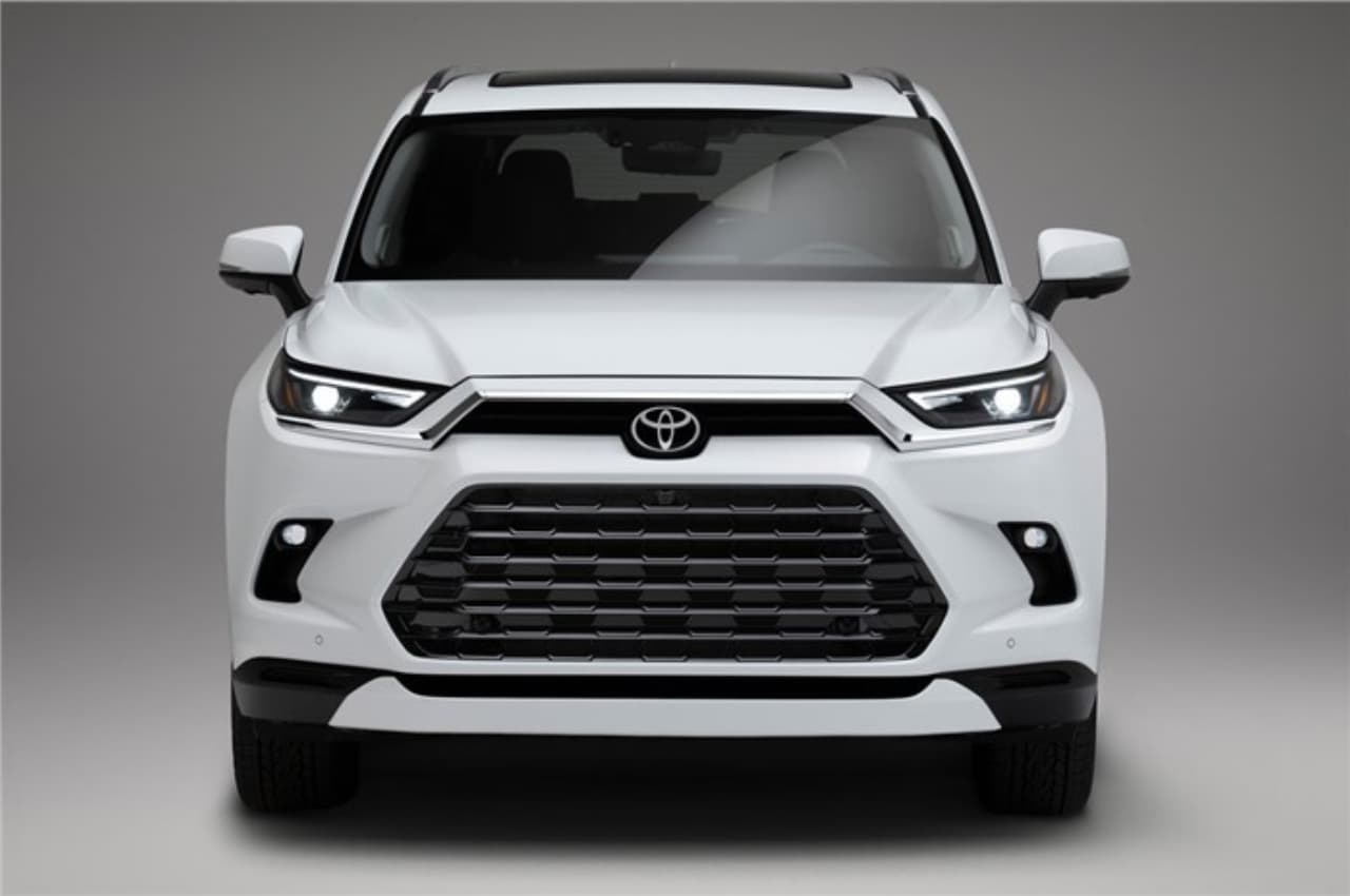 Toyota ने किया धमाका, 15 मई को लॉन्च होगी Urban Cruiser Icon