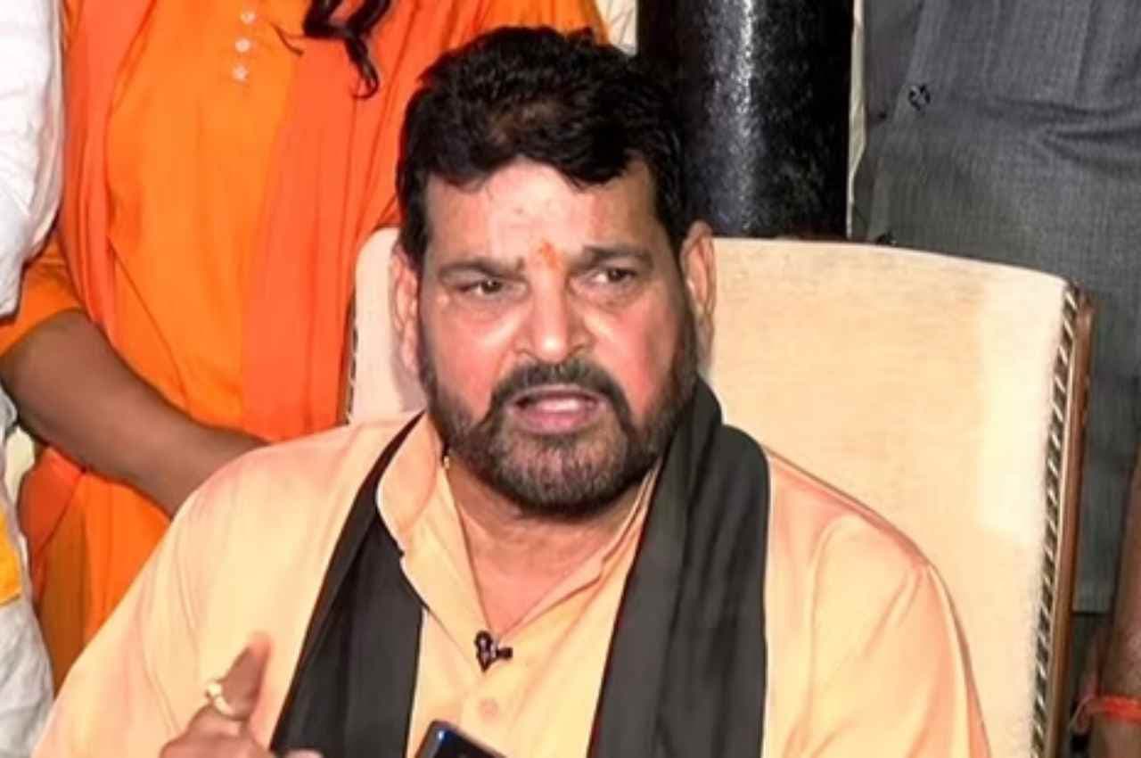 पहलवान बनाम कुश्ती संघ: उत्पीड़न मामले में बृजभूषण सिंह को दिल्ली की अदालत ने किया तलब