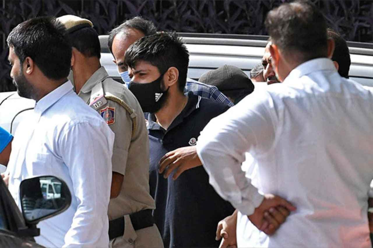 अवैध हथियार आपूर्ति मामला; गैंगस्टर लॉरेंस बिश्नोई को 4 दिनों की पुलिस हिरासत में भेजा गया