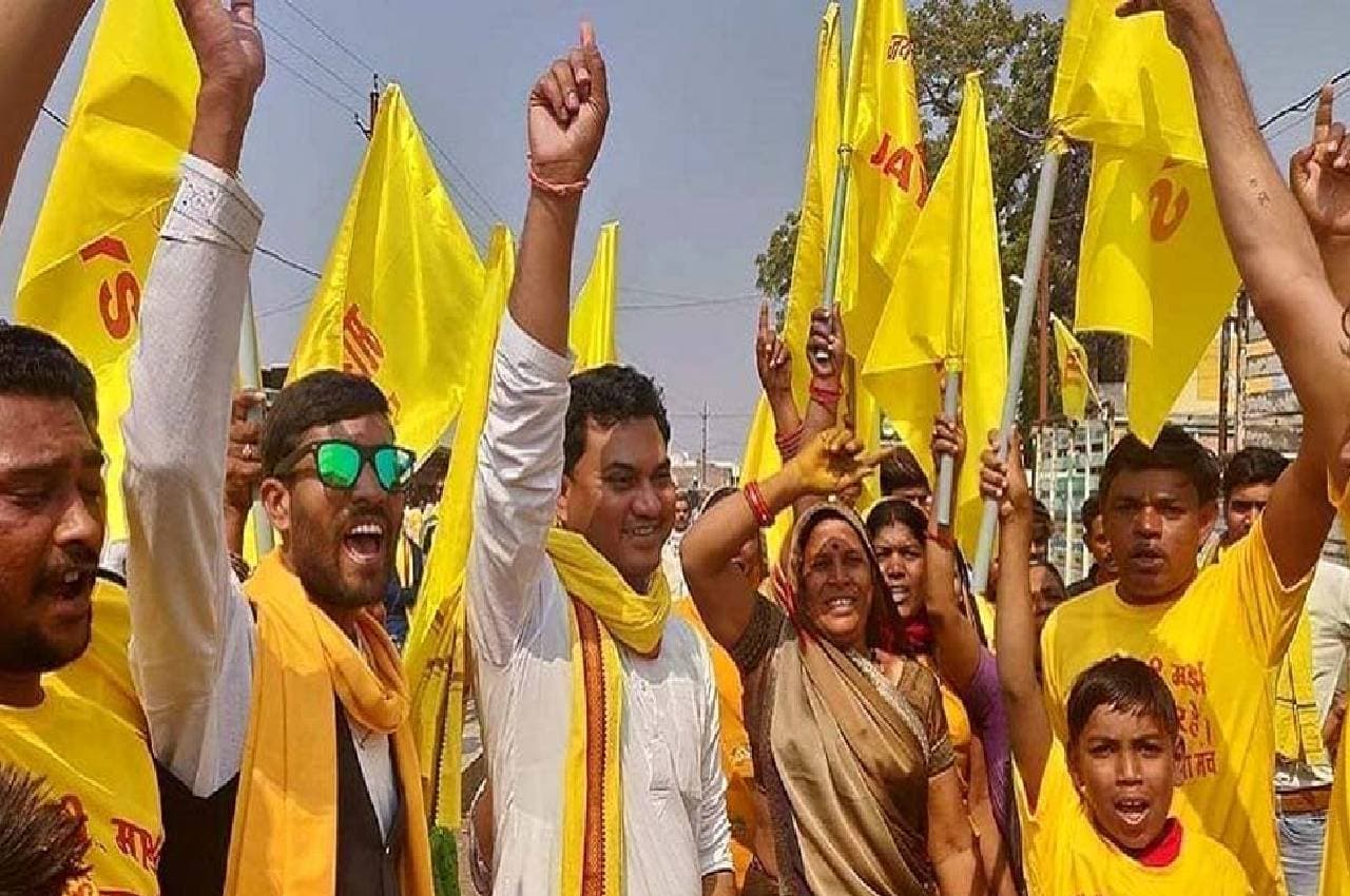 मध्य प्रदेश की 80 सीटों पर जयस का चुनाव लड़ने का ऐलान, BJP-कांग्रेस से गठबंधन पर कही बड़ी बात